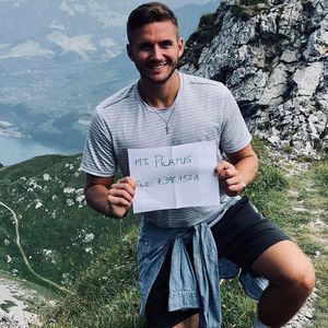 Meet your Posher, Nick